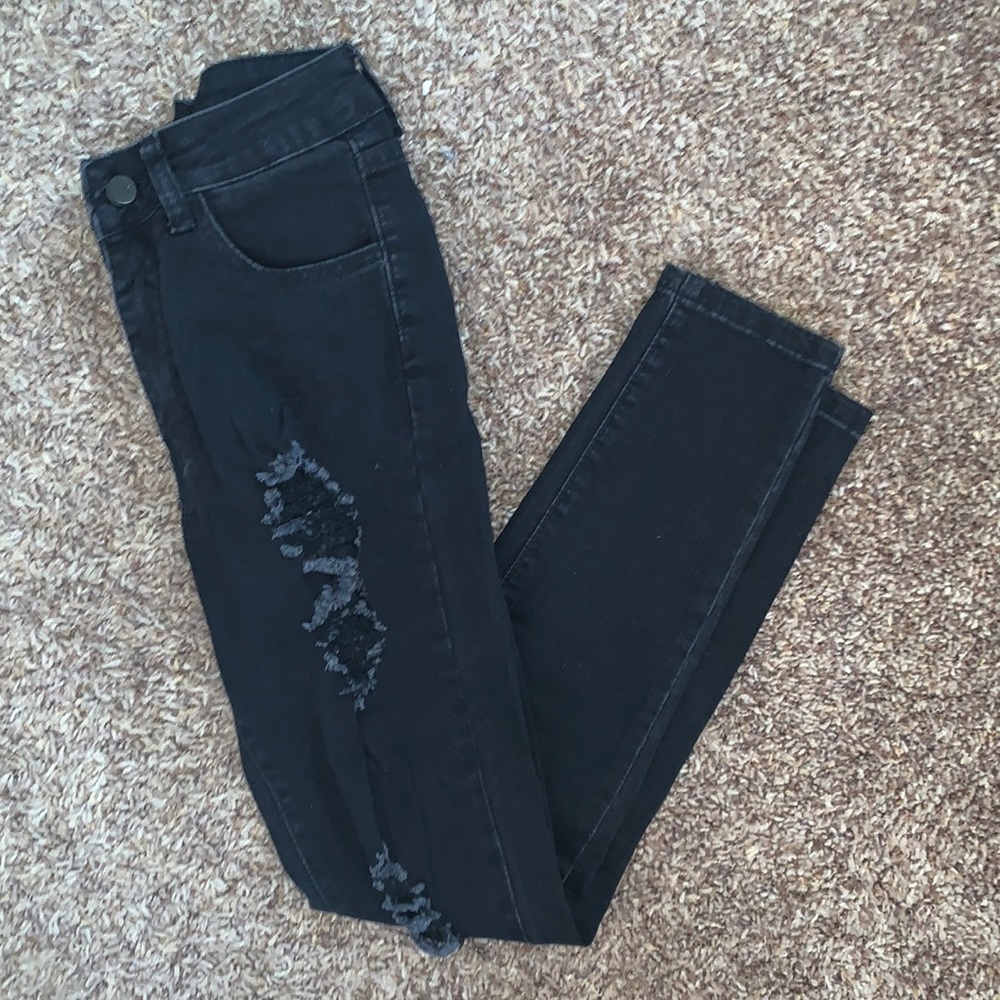 NWT & Packaging Shein Black Ripped Skinny Jeans